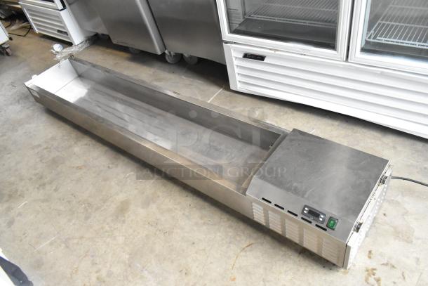 2022 PIZZA88A Stainless Steel Refrigerated Rail, missing lid, 115 volts, 1 phase. Commercial countertop use. Model PIZZA88A.