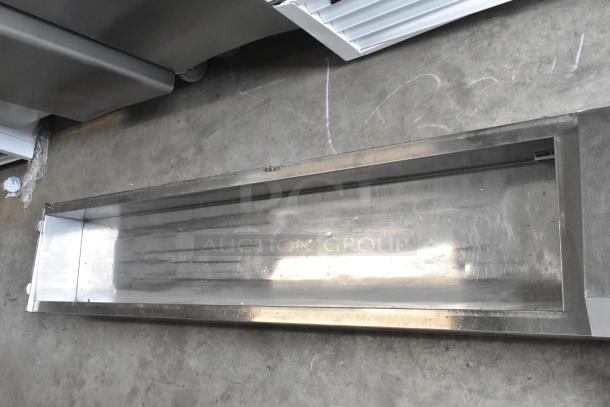 2022 PIZZA88A stainless steel refrigerated rail, model PIZZA88A. Missing lid. 115 volts, 1 phase. Visible surface wear.