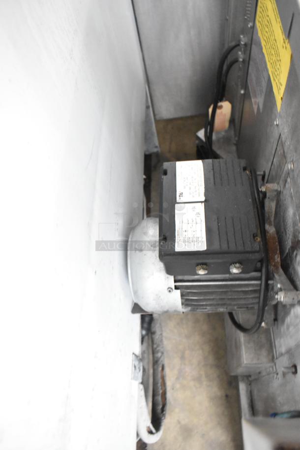 Blodgett commercial convection oven motor, stainless steel, features thermostatic controls and view-through doors.