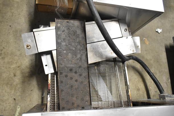 Lincoln Impinger 1961-Q stainless steel commercial conveyor pizza oven, countertop model, 3 phase, 208 volts. Used condition.