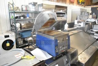 Electrolux HSSPAN Stainless Steel Panini Press, 208V, commercial use, open lid, visible control panel, durable design.
