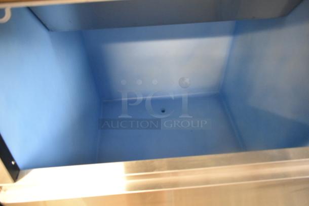 2021 Avantco 194MCH530A stainless steel commercial ice head interior, showing blue plastic lining, excellent condition.