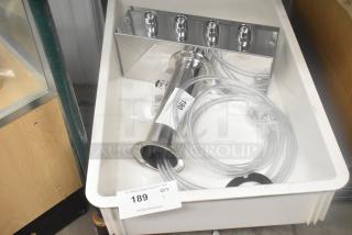 Brand new Cambro Camwear 18"x26"x6" white polycarbonate dough proofing box. Scratch and dent condition, no contents included.