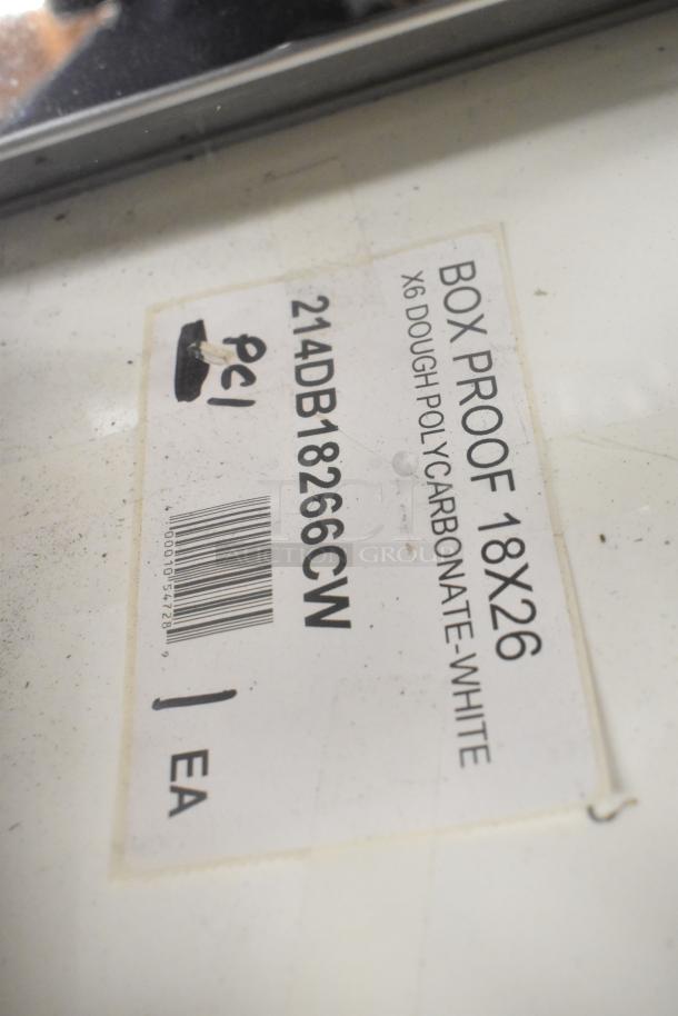 BRAND NEW Cambro DB18266CW148 Camwear® 18"x26"x6" white polycarbonate pizza dough proofing box, scratch and dent condition.