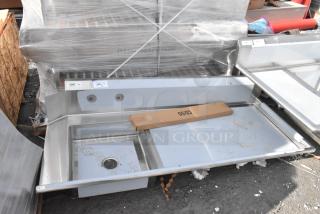 BRAND NEW SCRATCH AND DENT Regency 600DDT72R 6' Soiled Dish Table with right drainboard, 16 gauge stainless steel.