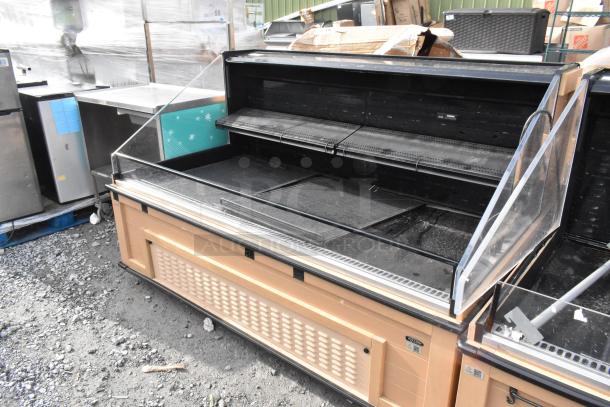 Killion Metal Commercial Grab N Go Merchandiser, 208/230 Volts, 1 Phase, beige with clear panels, good condition.