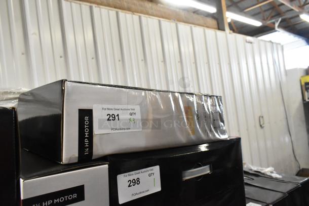 3 new AvaMix 928IBHDW10 immersion blenders, 1 1/4 hp, 10" whisk. Scratch and dent condition. Auction tag shows quality.