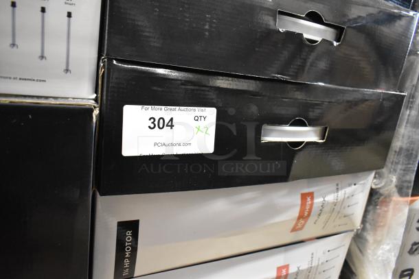 Brand new AvaMix 928IBHDW10 immersion blender with 10" whisk, 1 1/4 hp motor. Box labeled "Qty x2".