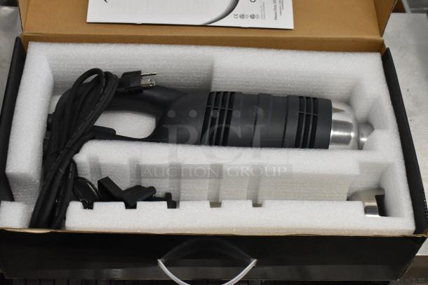 AvaMix 928IBHD12 12" heavy-duty immersion blender, 1 1/4 hp, in packaging, 120 volts, new scratch and dent condition.