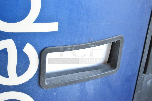 Dixie-Narco DN600E-MC/SII-9 vending machine, blue, metal, with credit card acceptor, 1 phase, 115V.
