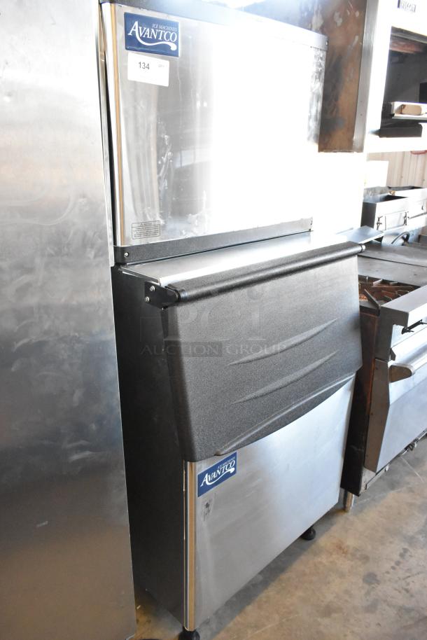 2021 Avantco 194MCH530A stainless steel commercial ice head and bin, 115V, 1 phase, excellent condition, visible Avantco label.