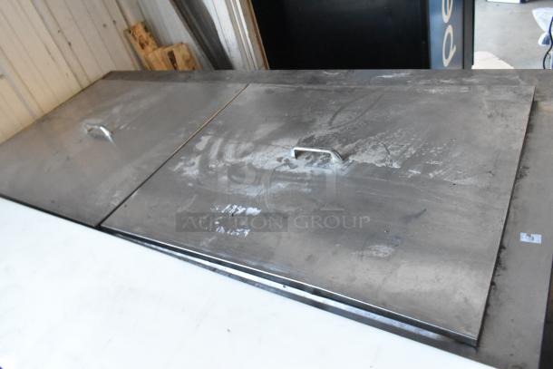 Delfield 4460N-24M-QZN stainless steel commercial prep table, 115 volts, 1 phase, two handled covers, used condition.