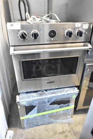 BRAND NEW SCRATCH AND DENT! Viking VDOE530SS01 Stainless Steel Wall Mount Electric Powered Double Stack Convection Oven. 208/240 Volts. - Item #1214911