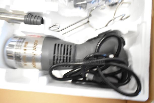 Brand new Robot Coupe MMP190VV Combi Mini 8" immersion blender with 7" whisk, variable speed, 2/5 HP, slight scratches.