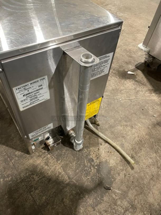 Southbend Rapid Steam R2 countertop convection steamer, stainless steel, electric-powered, 208V 3 phase, model SN: 10B97975-2.