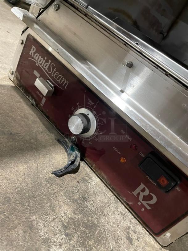 Southbend Rapid Steam R2 Commercial Convection Steamer, Stainless Steel, Electric, Countertop Model, 208V 3 Phase, Used.