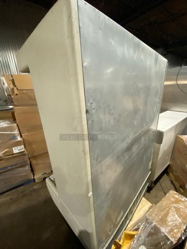 Hussmann MD14 white refrigerated merchandiser, multi-tier, pull-down night curtain, used condition, serial MY09N055552.