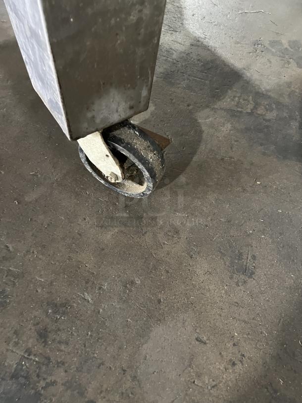 Lincoln Impinger 1400 Series Conveyor Oven caster. Model 1451, stainless steel, liquid propane, 120V, on casters.