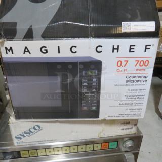 Magic Chef Countertop Microwave, Model HMM77082, 0.7 cu. ft., 700 watts, new in box. Features 10 power levels.