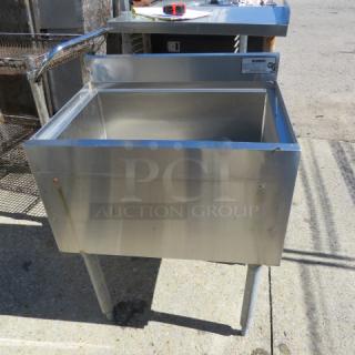 One Krowne Stainless Steel Under Bar Ice Well. Model# 18-24. 24X18.5X33.5 - Item #1215458