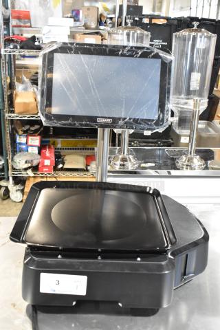 BRAND NEW 2024 Hobart HTi-SSLSC 30 lb. scale with label printer, scratch and dent condition, 120/208-240V, 1 phase.