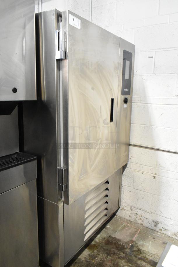 2016 Alto Shaam QC3-40 blast chiller, stainless steel, floor style, reach-in, 115/208-230V, 1 phase.