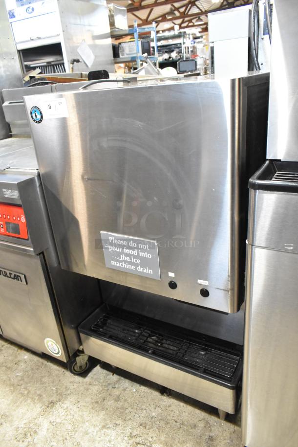 2018 Hoshizaki DCM-500BAH stainless steel countertop water and nugget ice dispenser, 115V, commercial use, good condition.