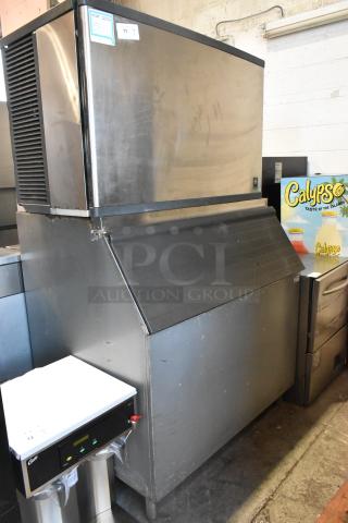 Manitowoc QY1305W Stainless Steel Commercial Ice Head on Commercial Ice Bin. 208-230 Volts, 1 Phase. - Item #1215528
