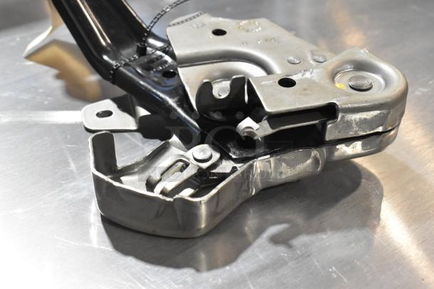 Brand new scratch and dent parking brake lever for 1998-2005 Chevy Blazer, S10, GMC Jimmy, Sonoma, Olds Bravada.