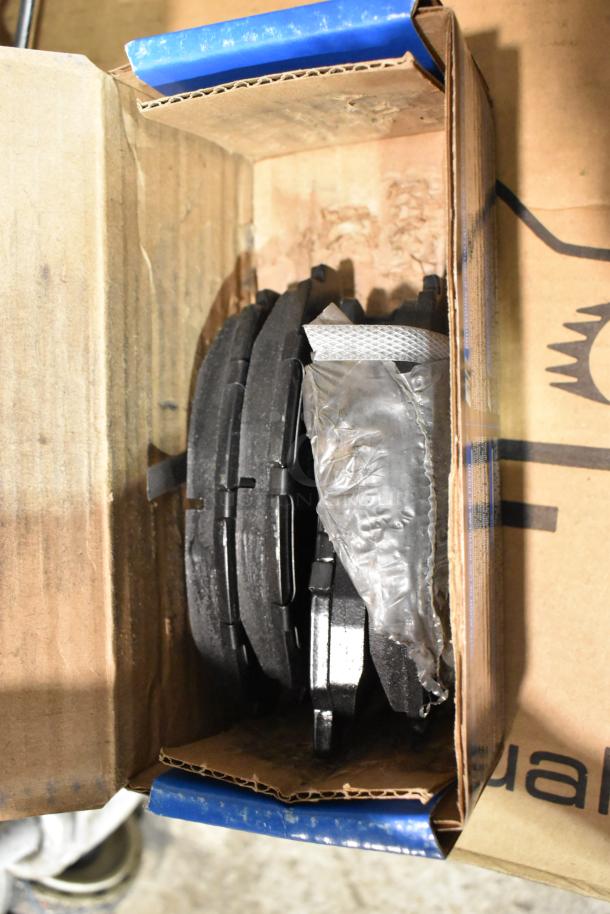 Three brand new Hawk brake pads, models HB275F.620, HB370 F.559, HB299 P.650, in scratch and dent condition.