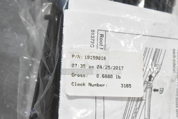 GM metal part with packaging label showing P/N: 19159818, date 04/25/2017, weight 0.6880 lb, Clock Number: 3165.