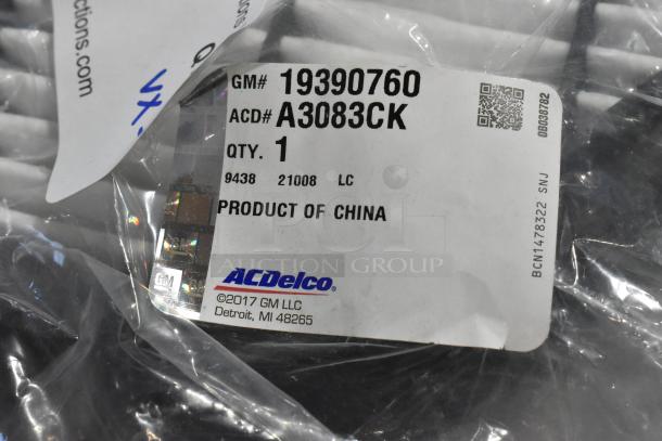 ACDelco item with tag: GM# 19390760, ACD# A3083CK, Made in China, 2017 GM LLC. Includes vent and license plate frame.