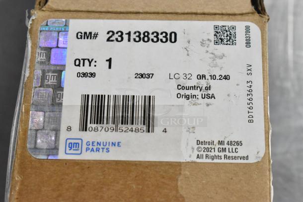 Box labeled GM Genuine Parts, GM# 23138330, containing 4 various items; details include origin and barcode.