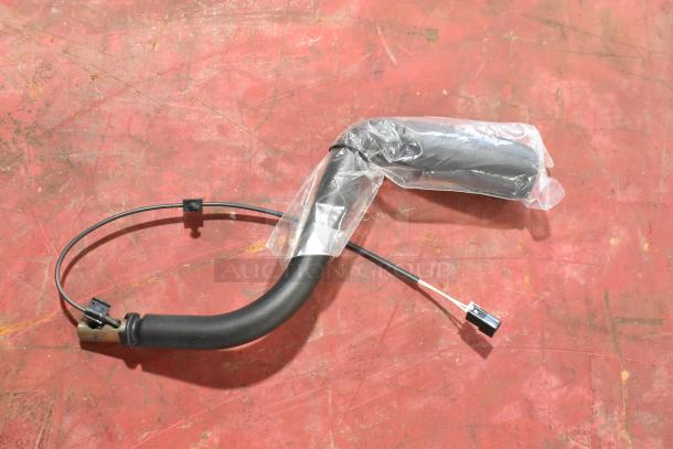Seven various auto parts including GM 22751230 door latch release switch, GM 20959449 rear stabilizer shaft clamp, in plastic packaging.