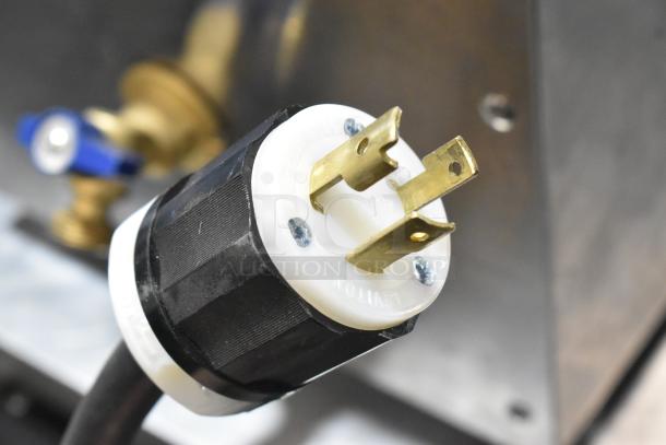 Imperial IRTC-32-WS-E-208 stainless steel electric deep fat fryer, 208V, 1-phase plug detail.