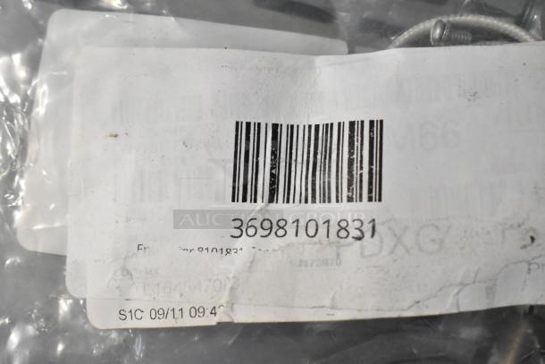 Barcoded label for Frymaster 8101831 gas with thermocouple pilot assembly, visible screws, new condition.