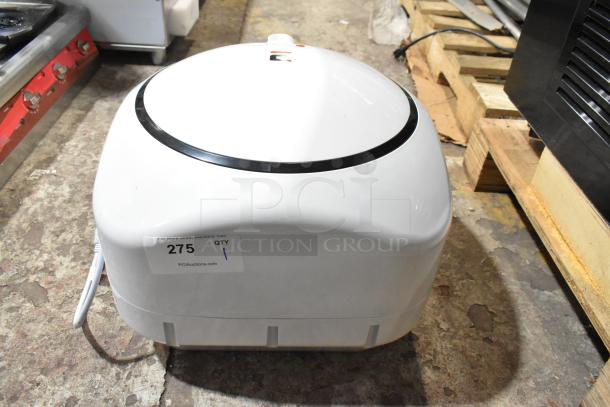 BRAND NEW Eccotemp EM-7.0 mini-tank water heater, 7-gallon, 110/120V, scratch and dent condition. Label: "275, QTY 1."