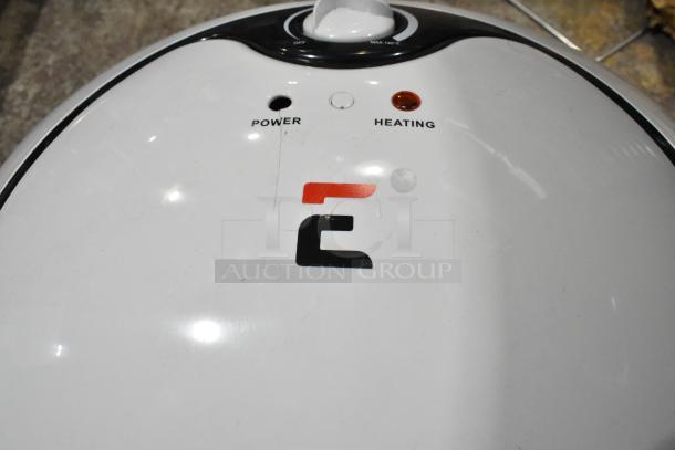 BRAND NEW Eccotemp EM-7.0 7 Gallon Mini-Tank Water Heater, slight scratches, 110/120V, power and heating indicators visible.