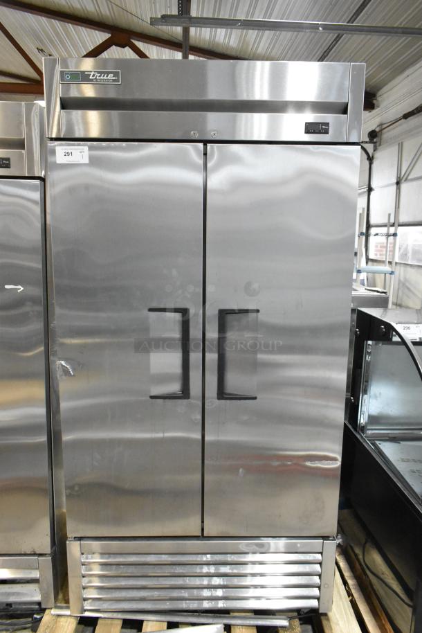 2020 True T-35-HC stainless steel 2-door reach-in cooler, excellent condition, with poly coated racks, 115V, 1 phase.