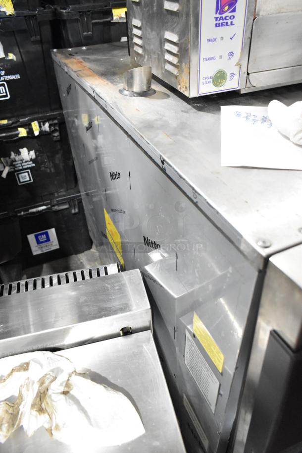 Convotherm stainless steel commercial combi convection oven, electric powered, 208/240V, 3 phase. Door does not close.