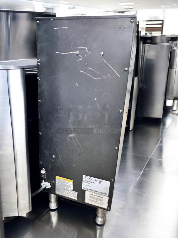 Bunn LCA-2 PC dual flavor coffee/tea dispenser, flawless condition, fully tested, 120V, Springfield, IL, USA.
