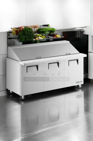 Awesome Condition – True TSSU-72-18 3-Door Sandwich/Salad Prep Refrigerator – 72