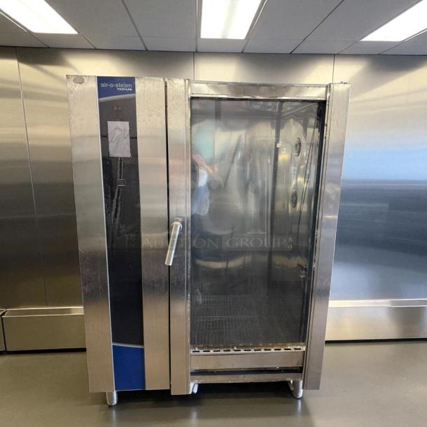 Electrolux AOS202GTP1 air-o-steam gas combi oven, touch screen, great condition, stainless steel, tested and working.