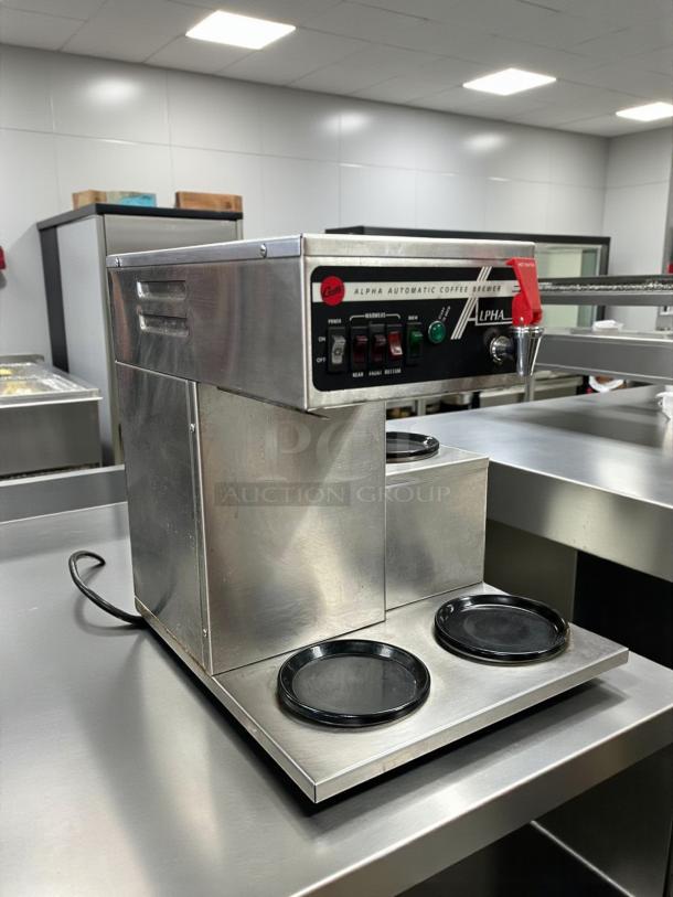 Curtis ALP3GTR12A000 12 Cup Coffee Brewer, stainless steel, 3 lower warmers on right, tested and working, 120V.