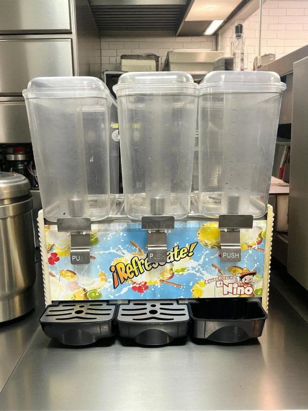 Crathco D35-4 Grindmaster Classic Bubbler; three clear containers; tested and working; pre-mix cold beverage dispenser.