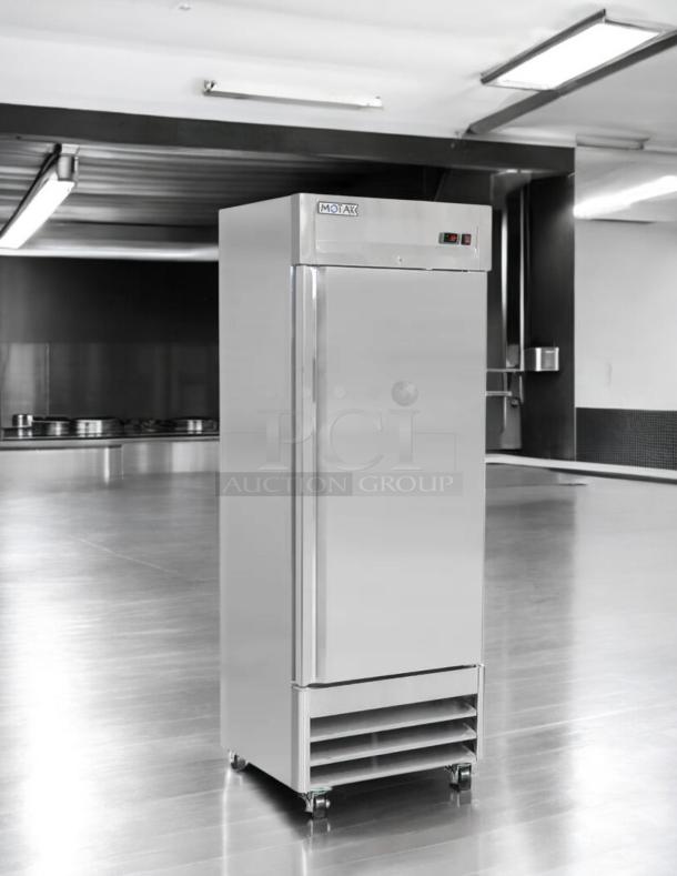 MoTak MSD-1DR-BAL-19-X reach-in refrigerator, 29", right-hinge solid door, excellent condition, fully tested, 115V.
