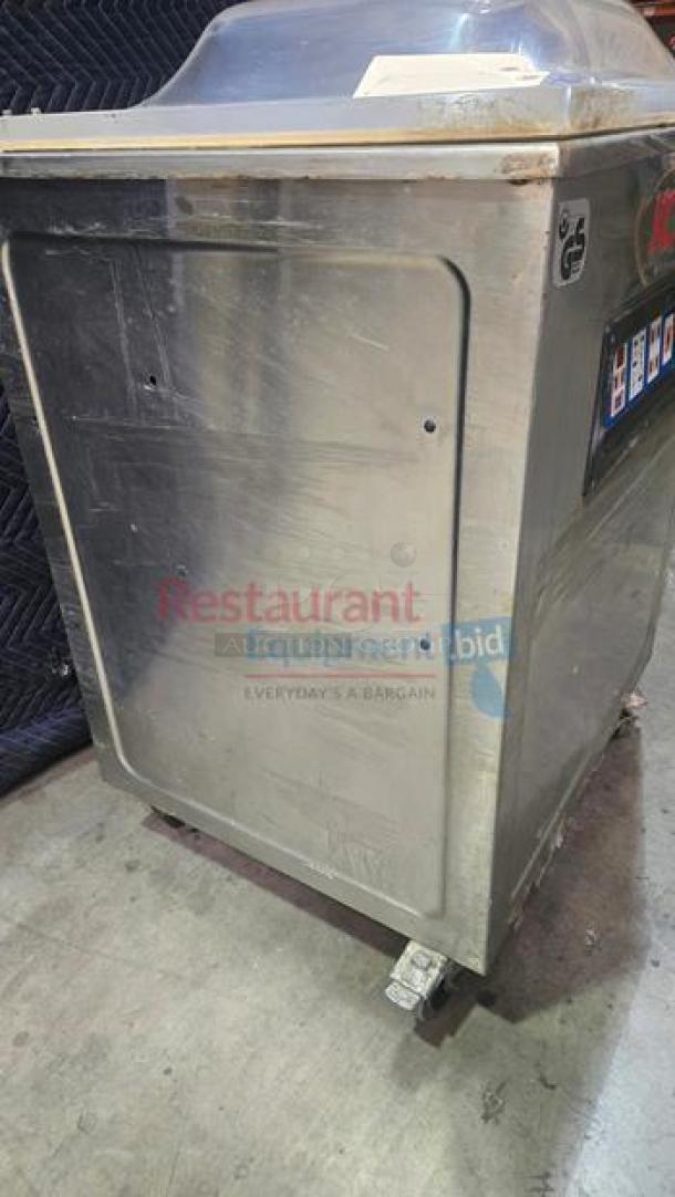 Koch Model K918-3 Heavy-Duty Chamber Vacuum Sealer. Superb condition, 220V, fully tested. Made in Germany.
