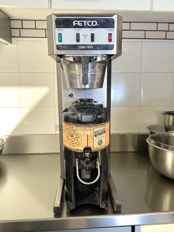 Fetco TBS-21A E21016 Single 3.0 Gallon Iced Tea Brewer, great condition, tested and working, control panel visible.