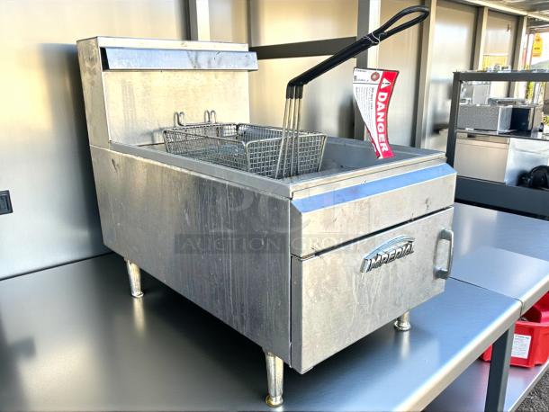 Imperial Range IFST-25 countertop fryer, natural gas, 25 lb capacity, excellent condition, tested and working, with danger tag.