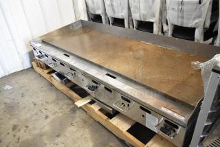 Vulcan AGM72-101 stainless steel 72" gas griddle with manual controls, 162,000 BTU, commercial grade, in used condition.